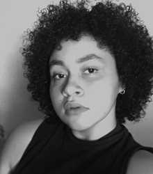 Nayla Milena Freire da Silva