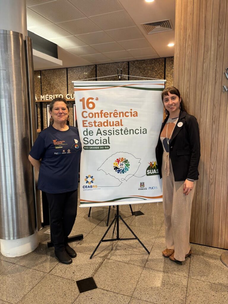 Duas mulheres conselheiras do Cressrs. 